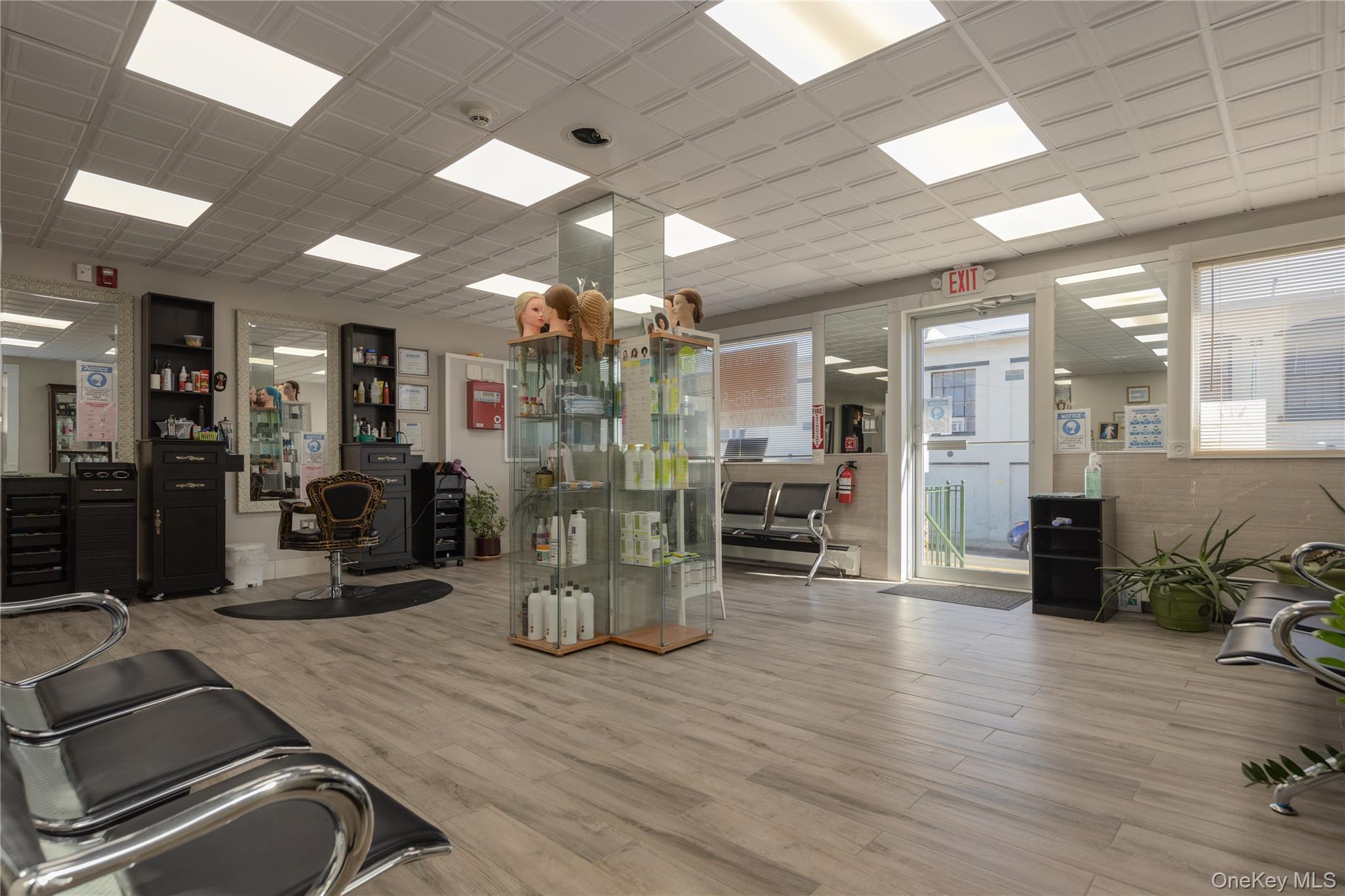82 W Railroad Avenue – For Sale photo 5