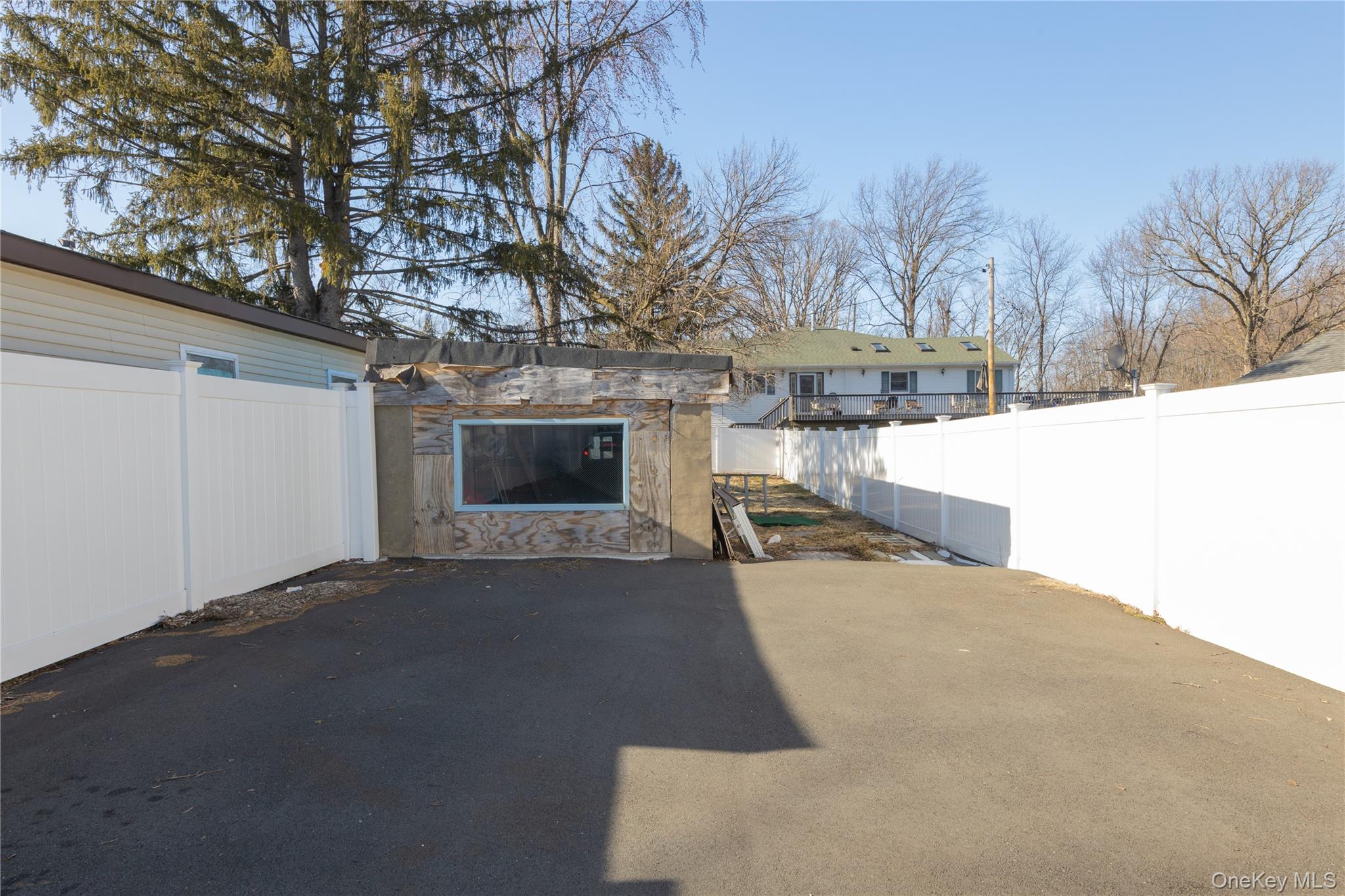 82 W Railroad Avenue – For Sale photo 10