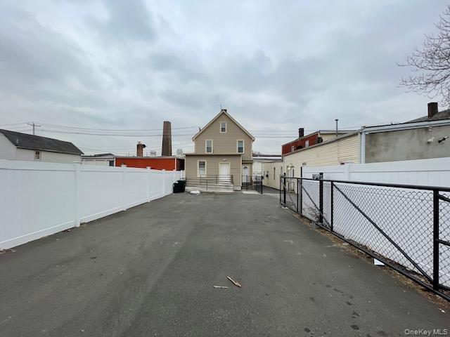 82 W Railroad Avenue – For Sale photo 9