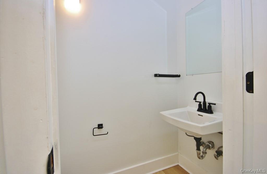 63 Cannon Street – For Rent photo 11