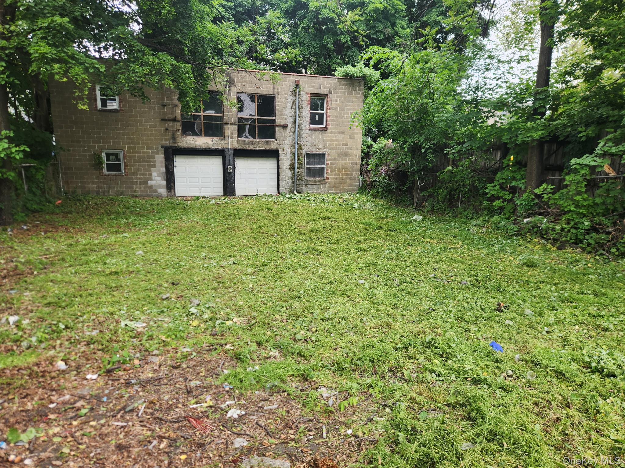18 Hasbrouck Street – For Sale photo 2