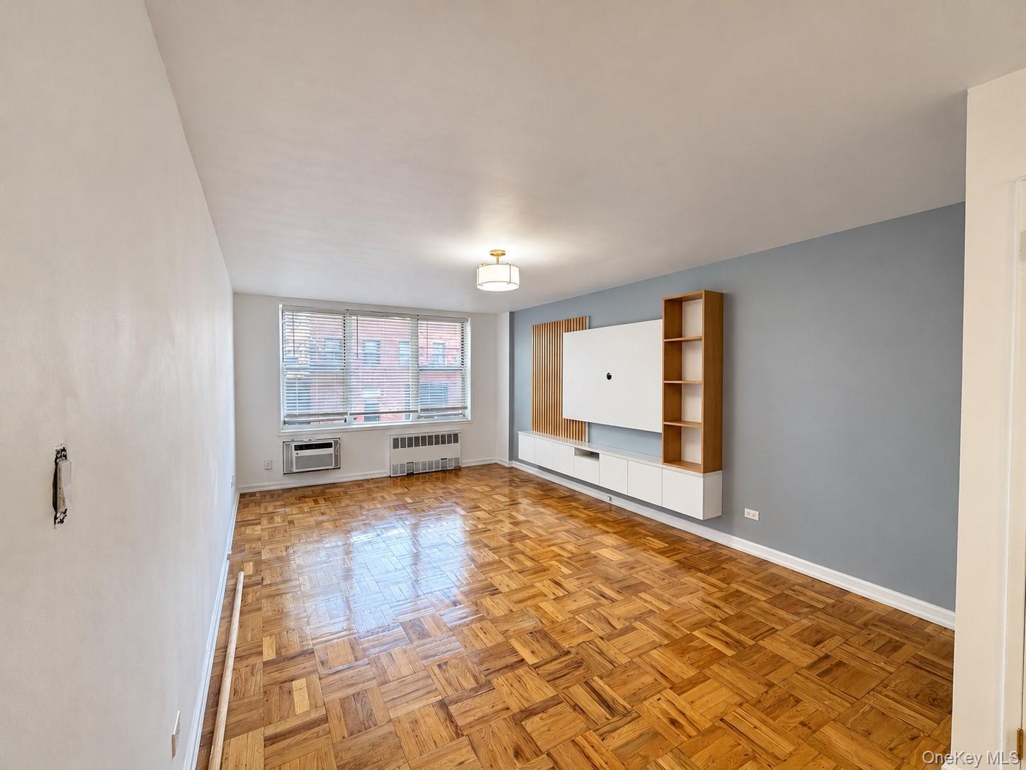 50-15 39th Street, Unit 1A photo 5