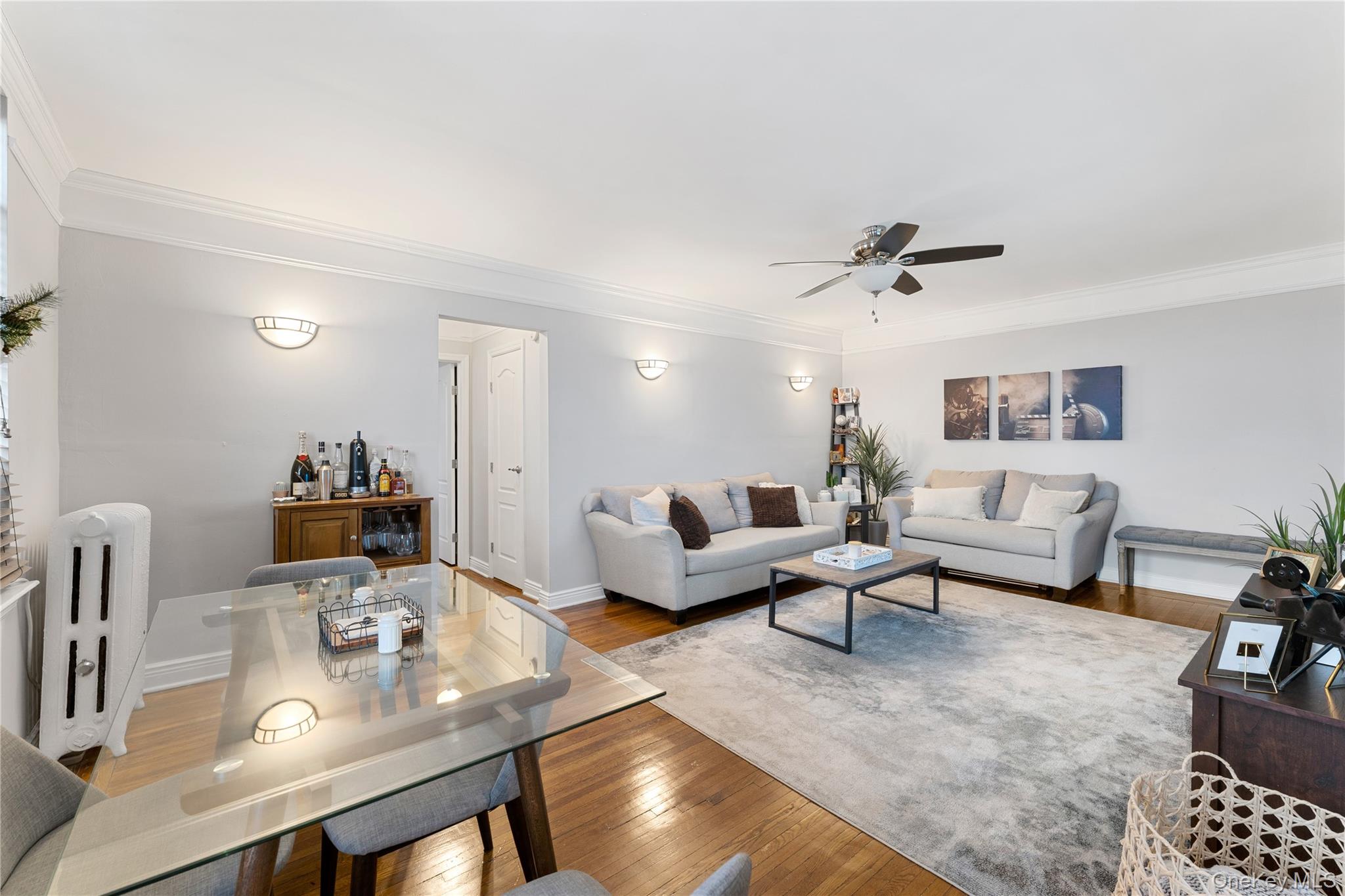 472 Gramatan Avenue, Unit Bldg 6, Un photo 7