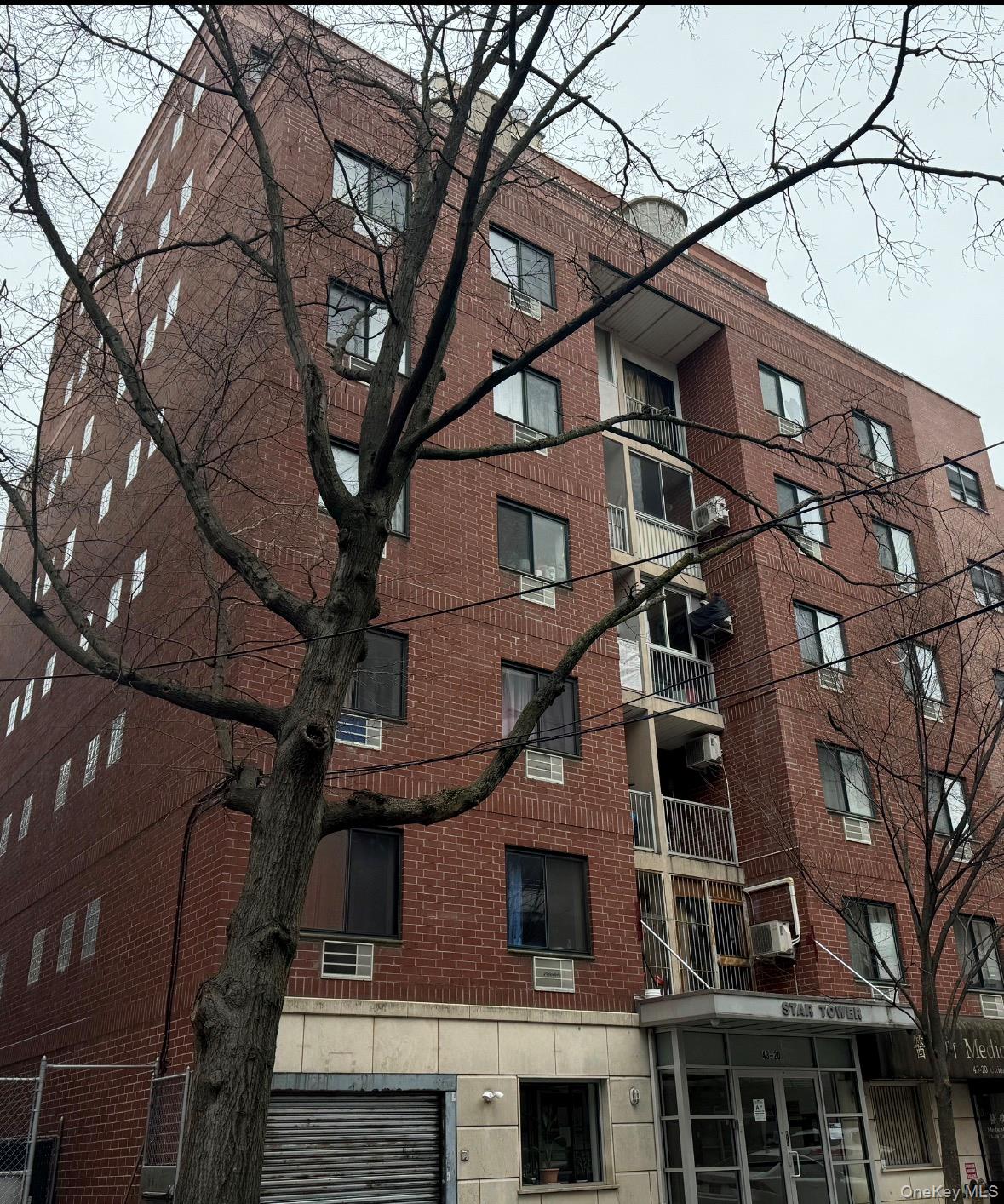 43-20 Union Street, Unit 6D