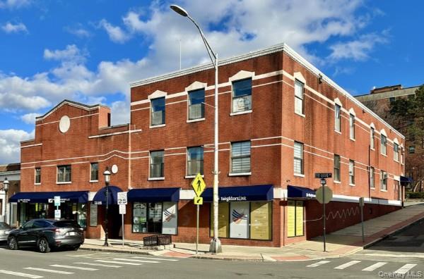 25 Spring Street, Unit 110 photo 2