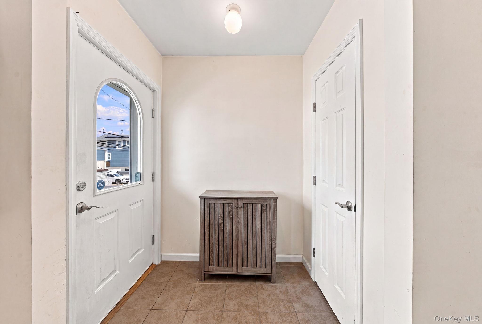 120 E 6th Road – For Sale photo 25