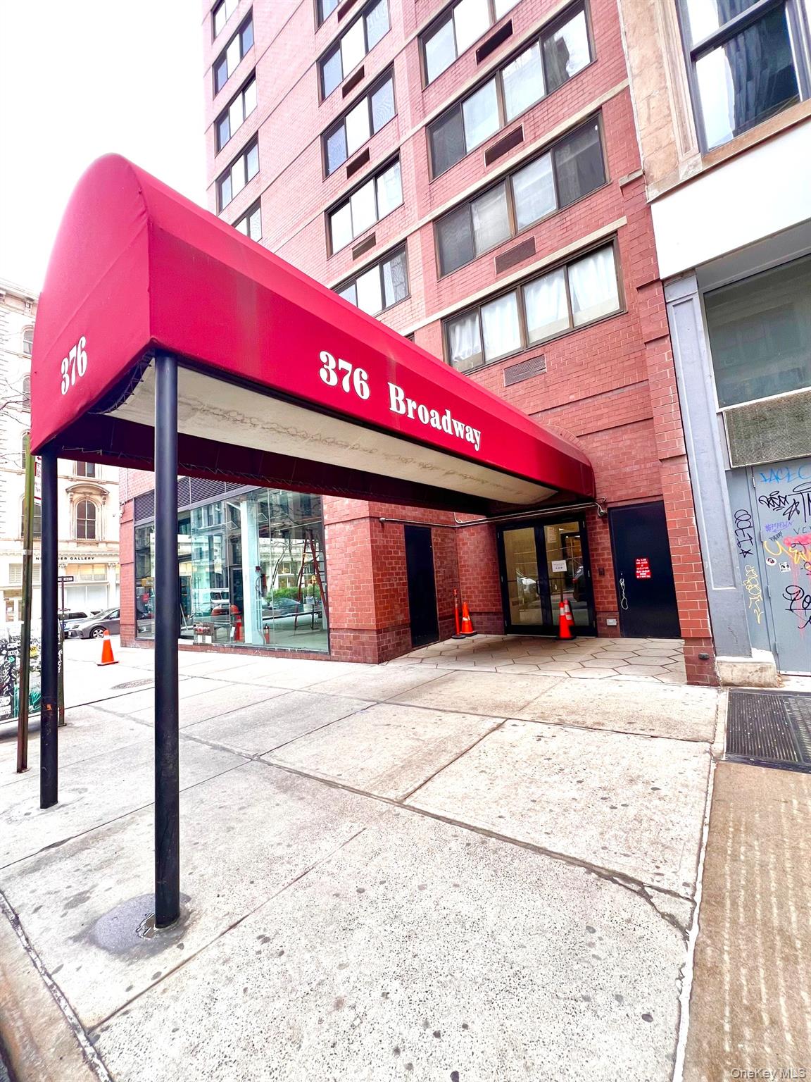 376 Broadway, Unit 11D