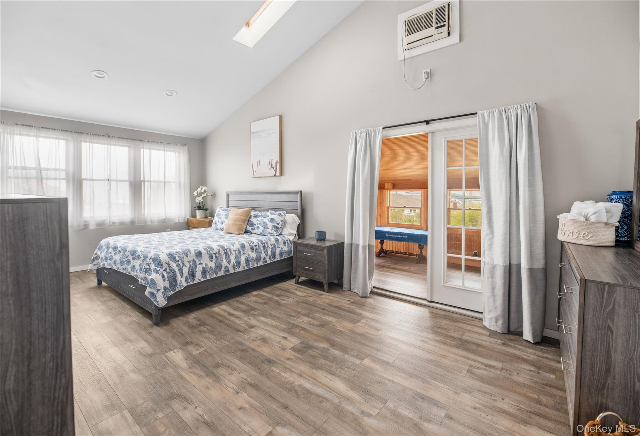 639 Ocean Breeze Walk – For Rent photo 9