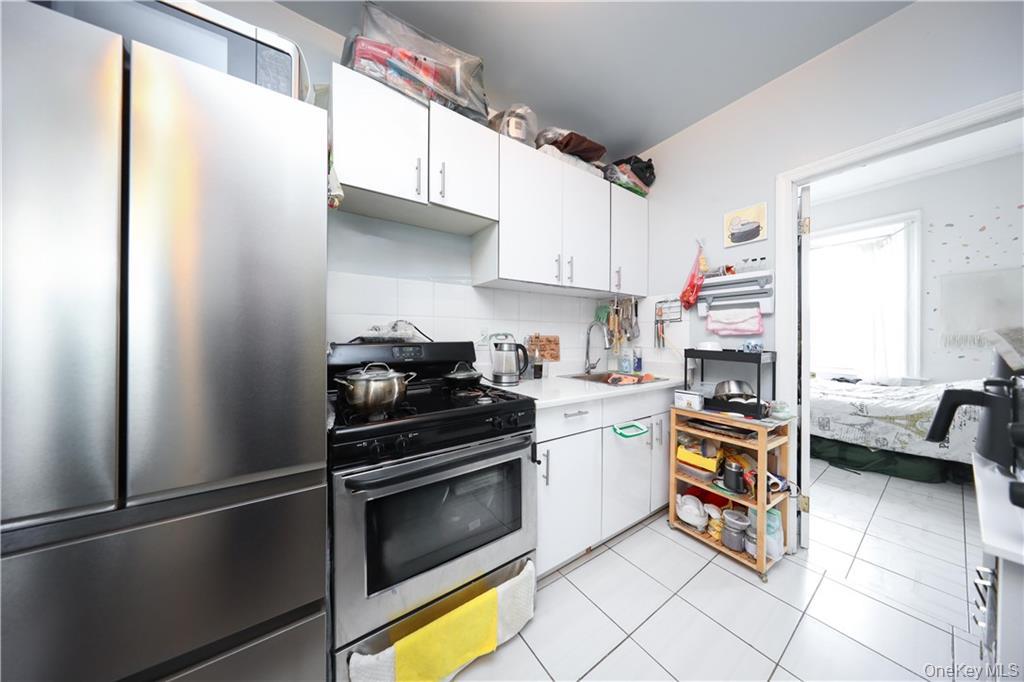 22-08 120th Street – For Sale photo 31