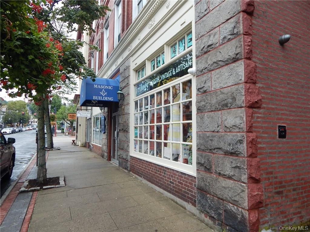 54 Main Street, Unit 201 photo 20