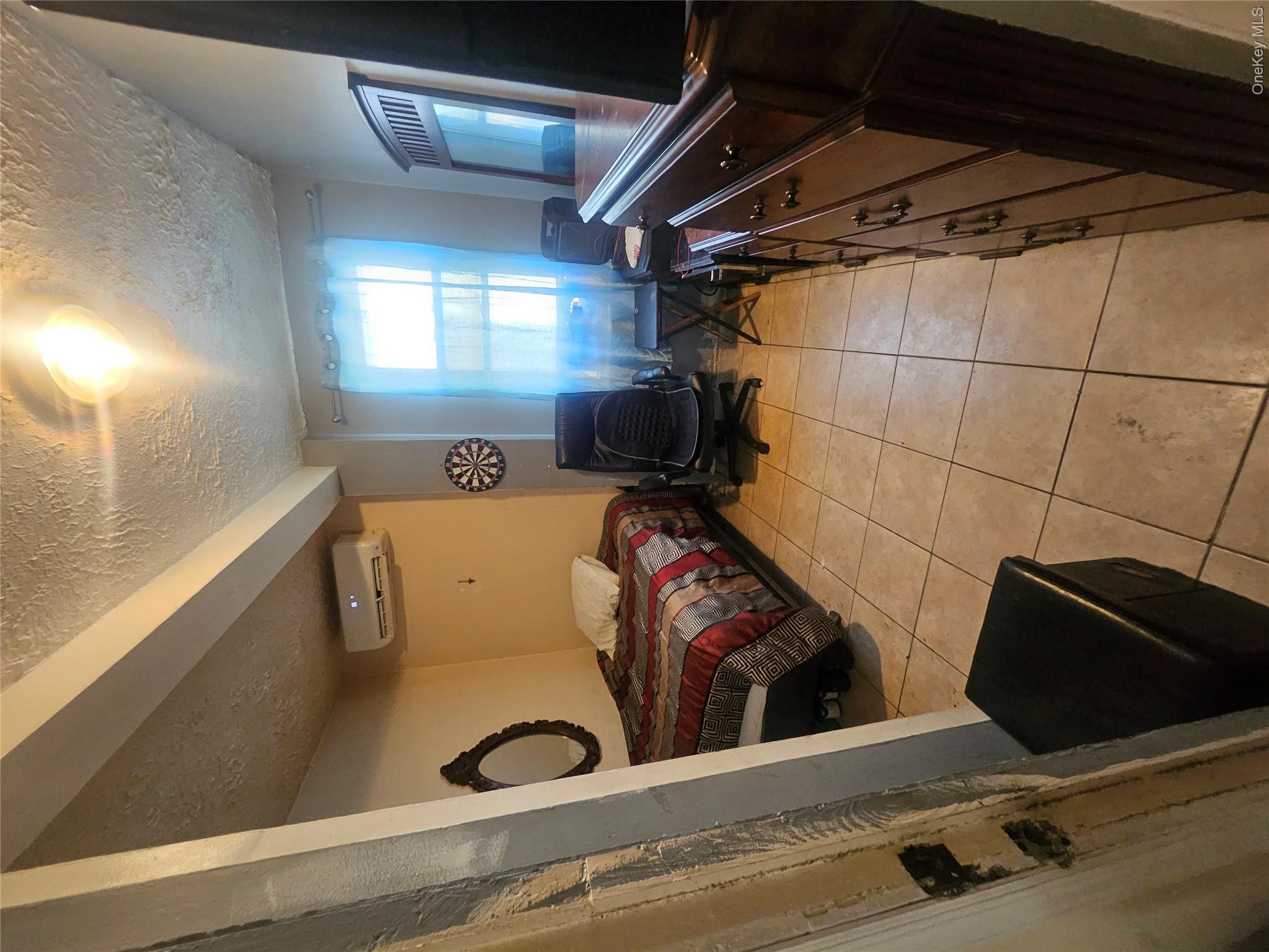 3305 Bronxwood Avenue – For Sale photo 9