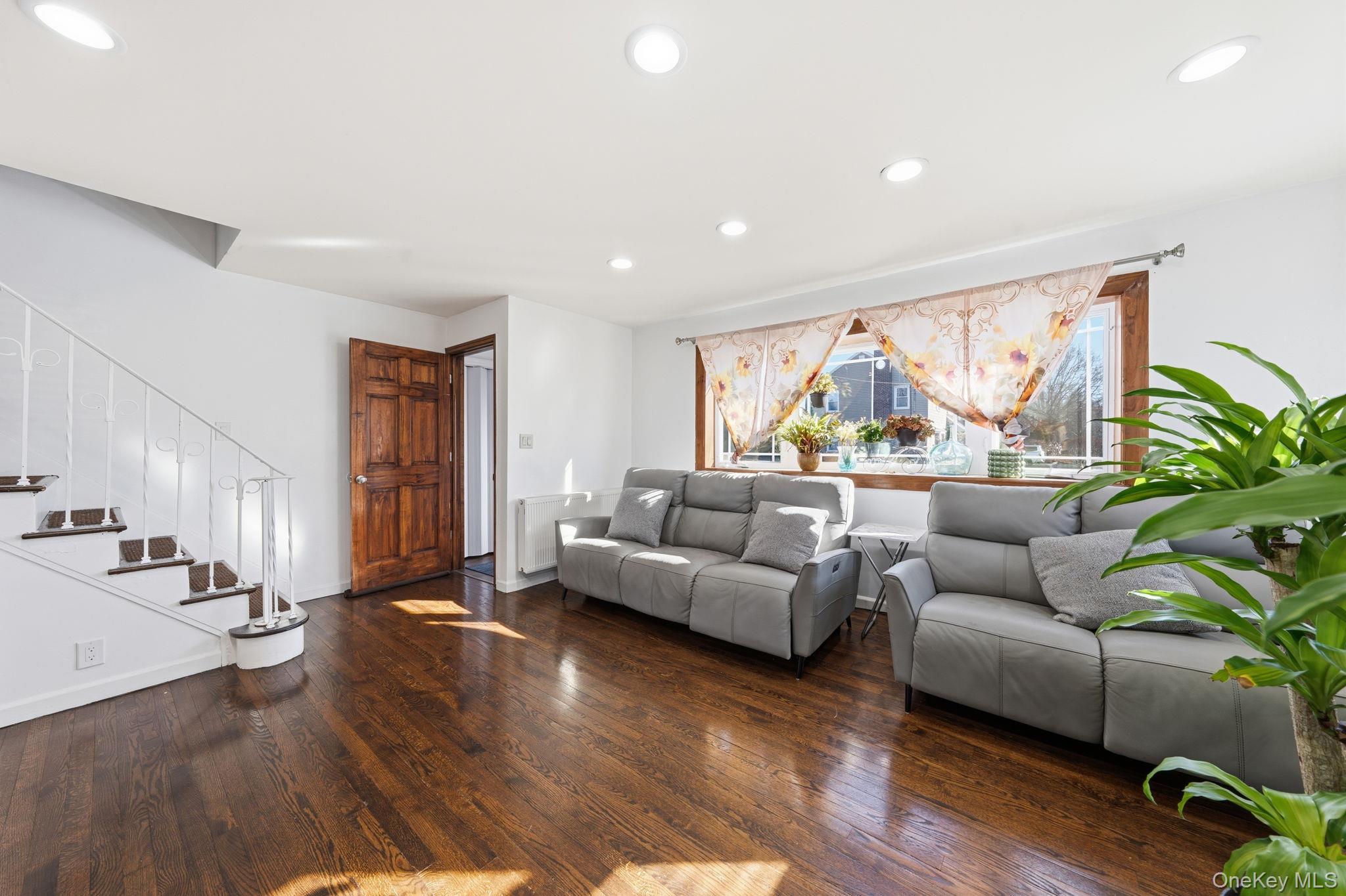 295 union avenue Avenue – For Sale photo 9