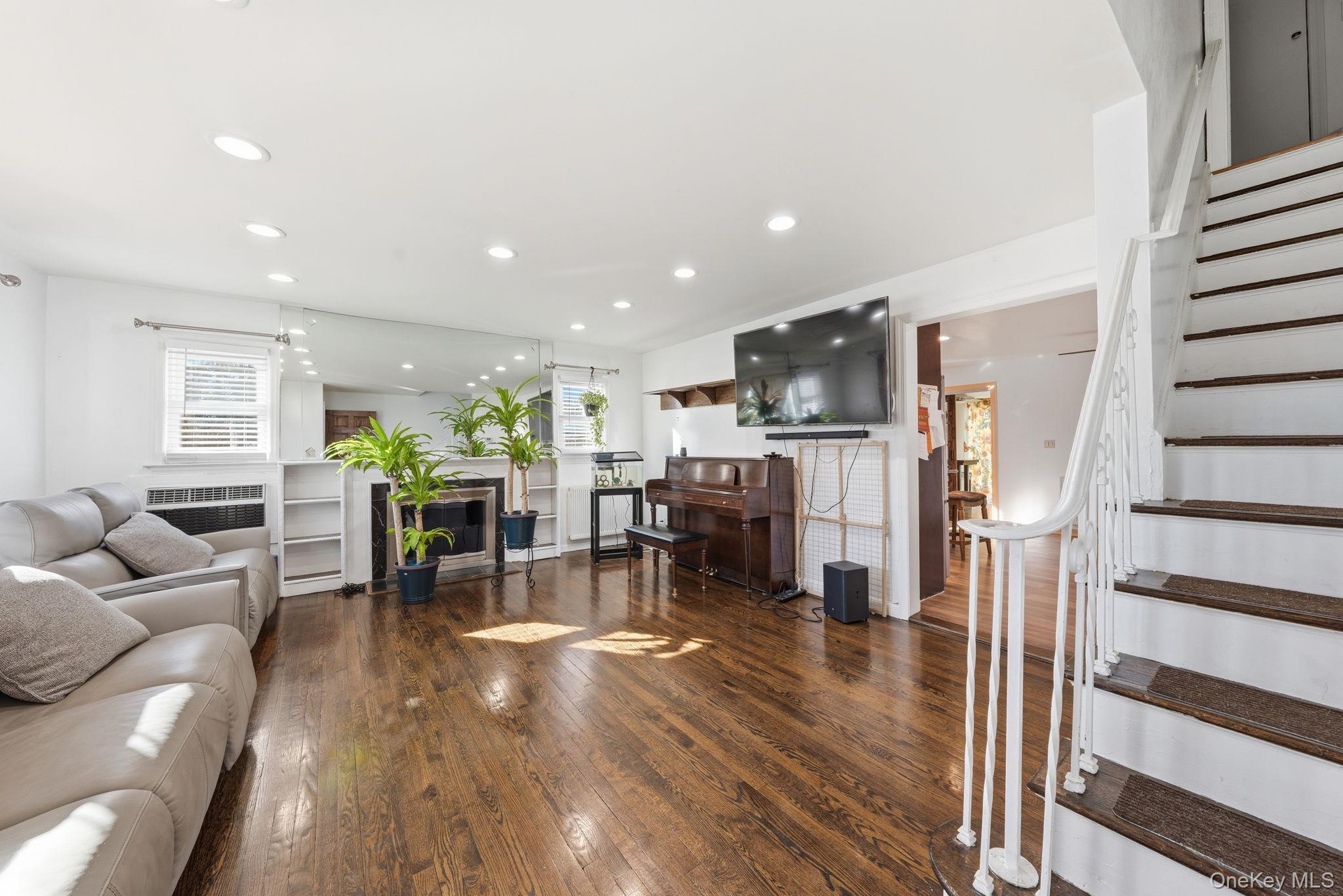 295 union avenue Avenue – For Sale photo 7