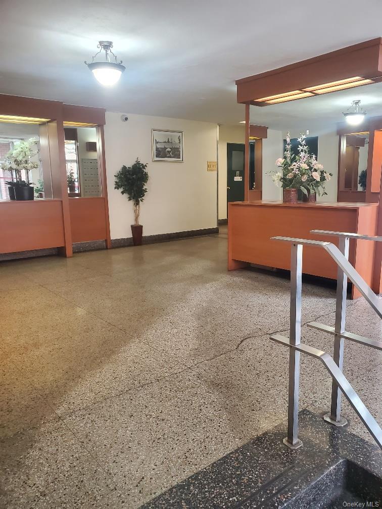 33-44 Junction Boulevard, Unit 6X photo 16