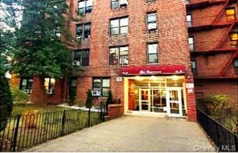 33-44 Junction Boulevard, Unit 6X
