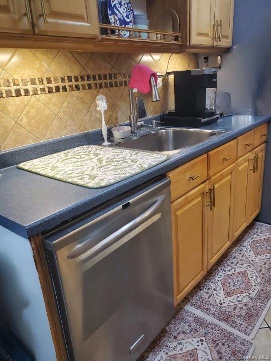 33-44 Junction Boulevard, Unit 6X photo 8