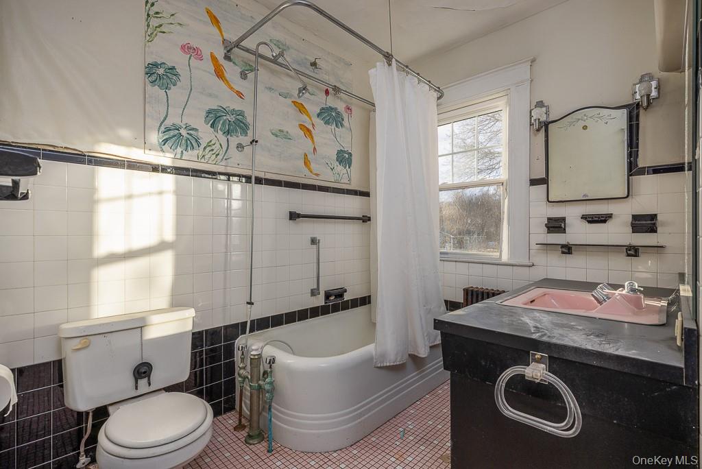 102 W Wiley Street – For Sale photo 14