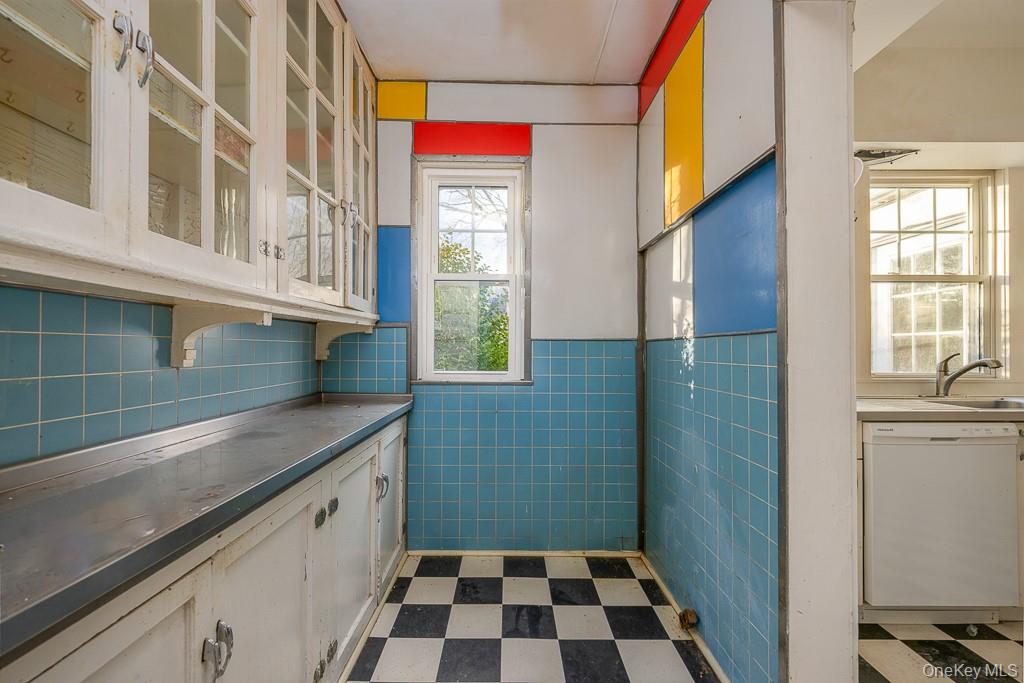 102 W Wiley Street – For Sale photo 12