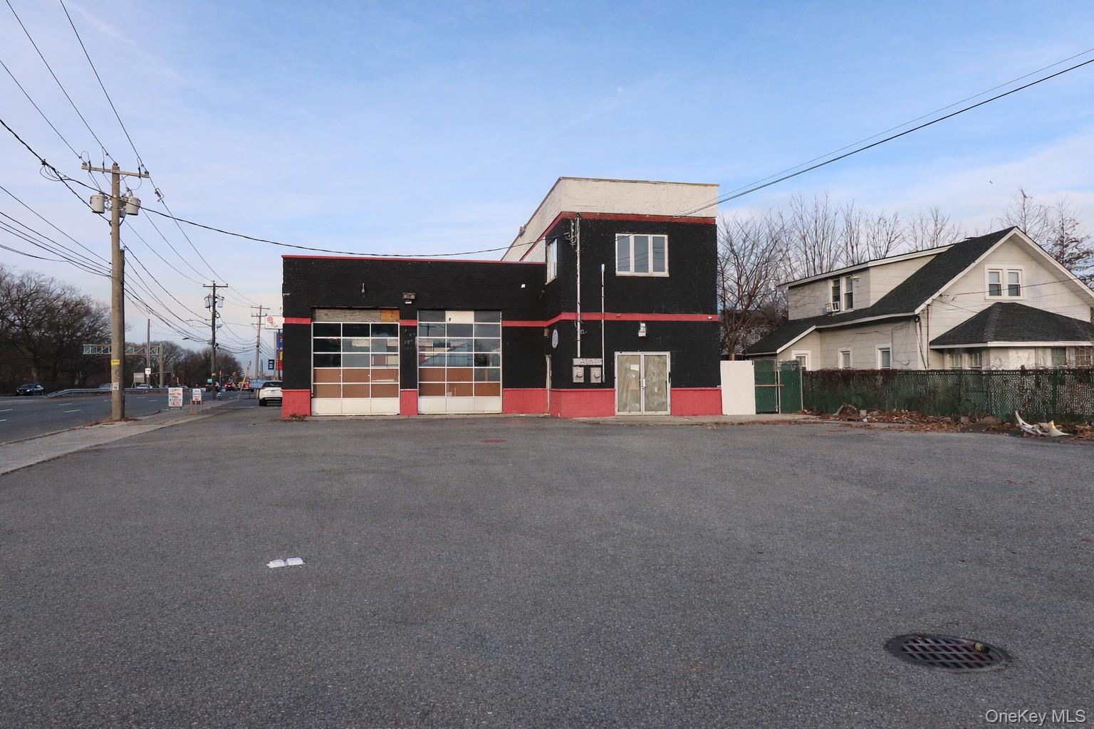 693 Peninsula Boulevard – For Sale photo 2