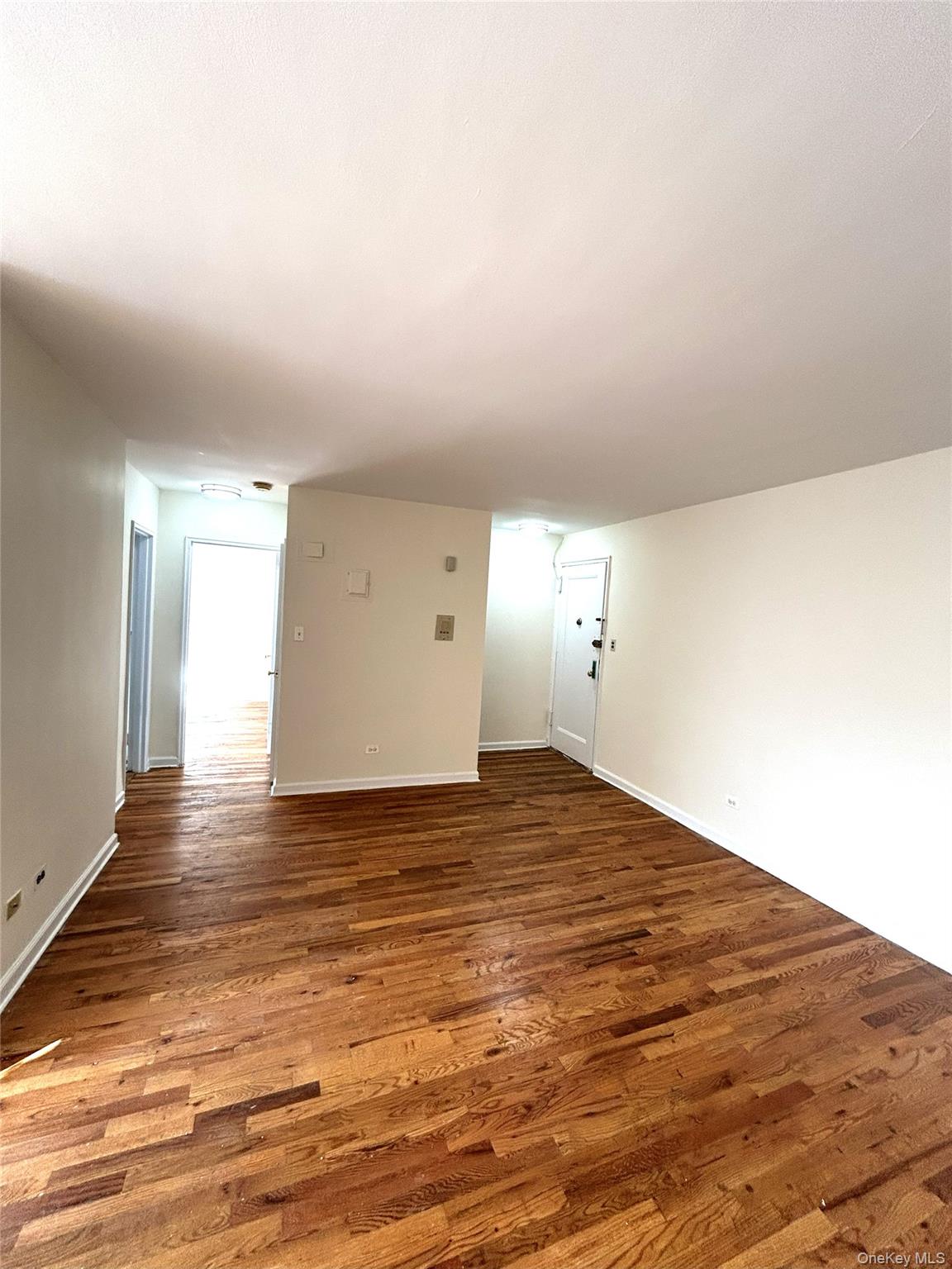 67-30 Clyde Street, Unit 4P photo 3