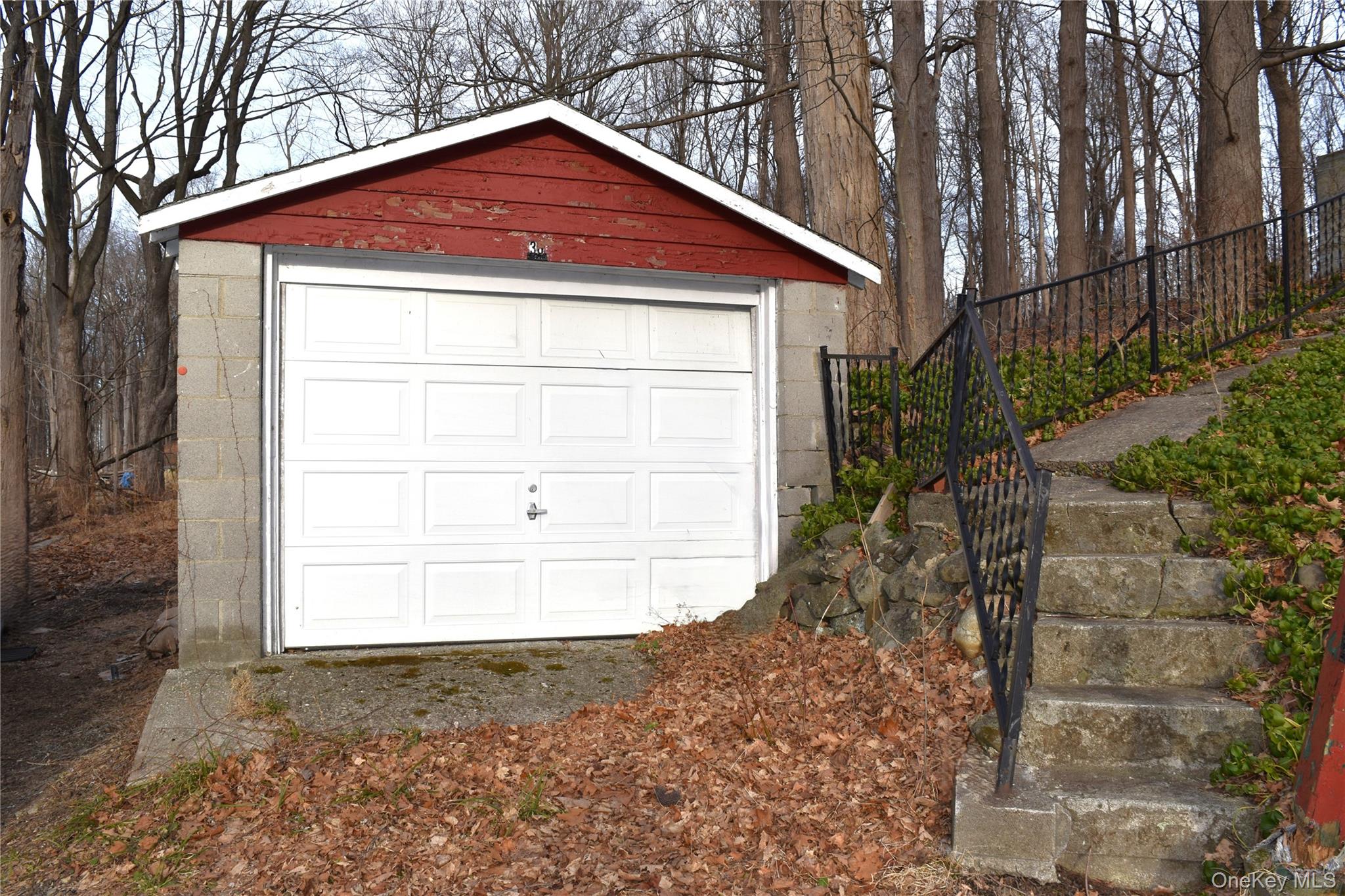 36 Paradise Hill – For Sale photo 4