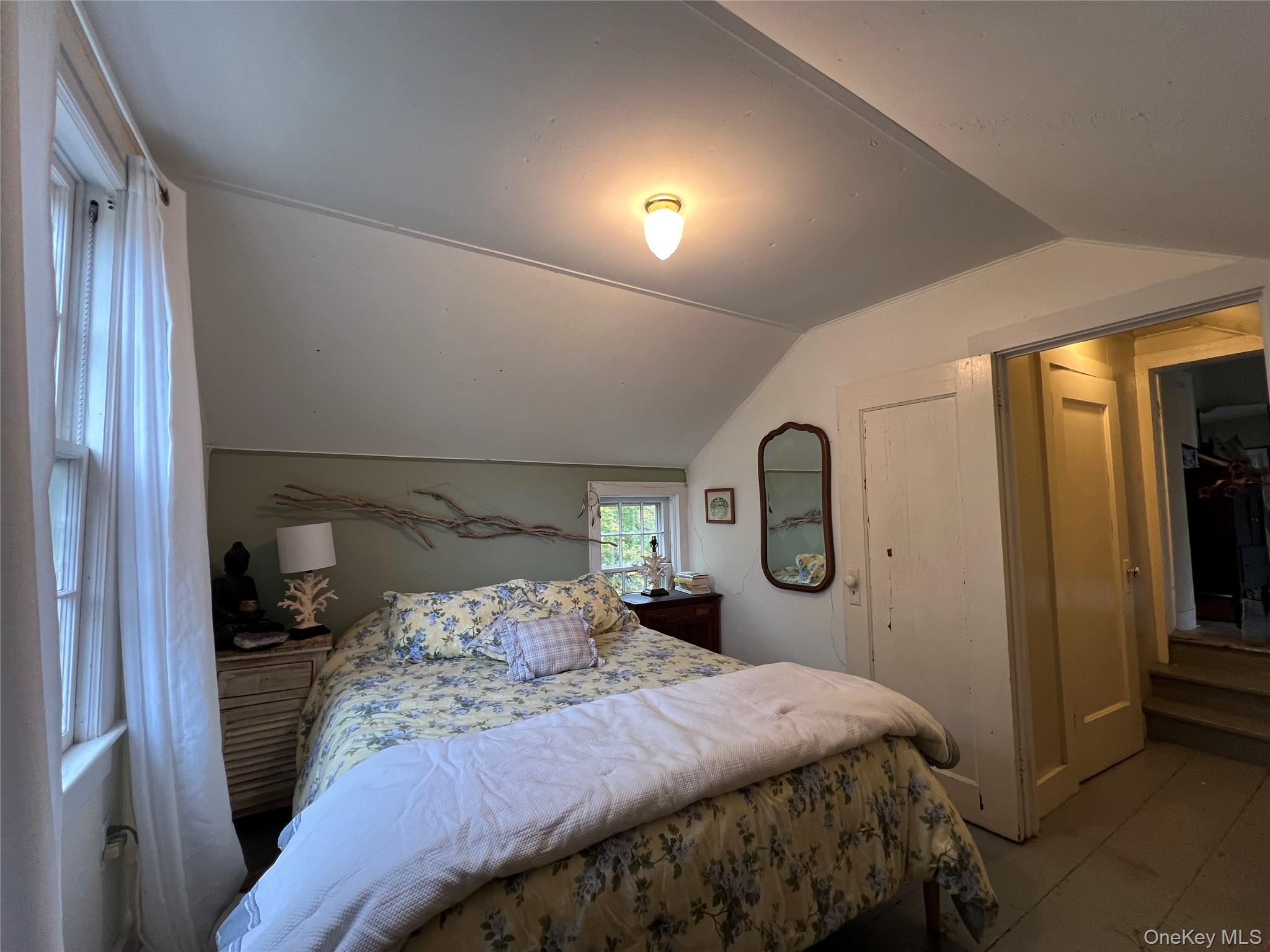 11930 Main Road – For Rent photo 8