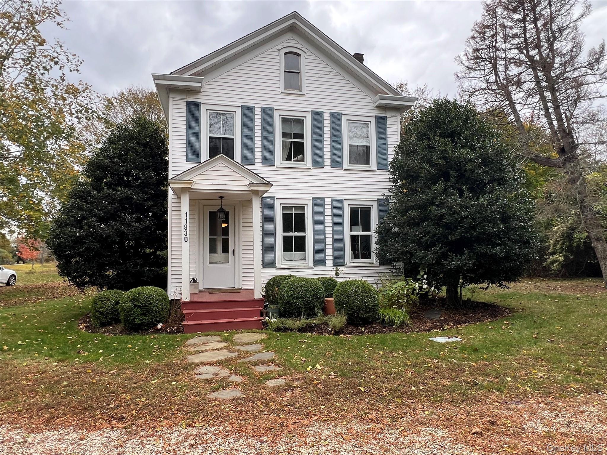 11930 Main Road – For Rent
