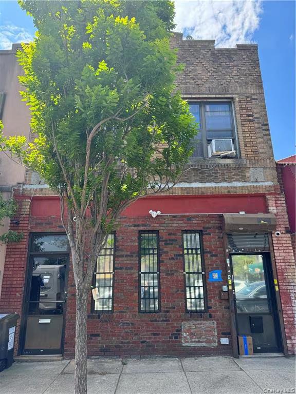 1410 W 3rd Street – For Sale