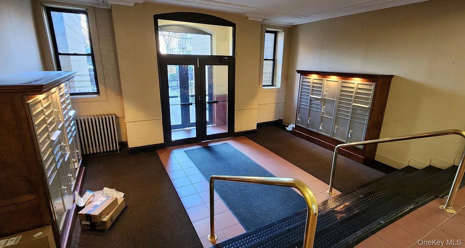 83-52 Talbot Street, Unit 1-J photo 3