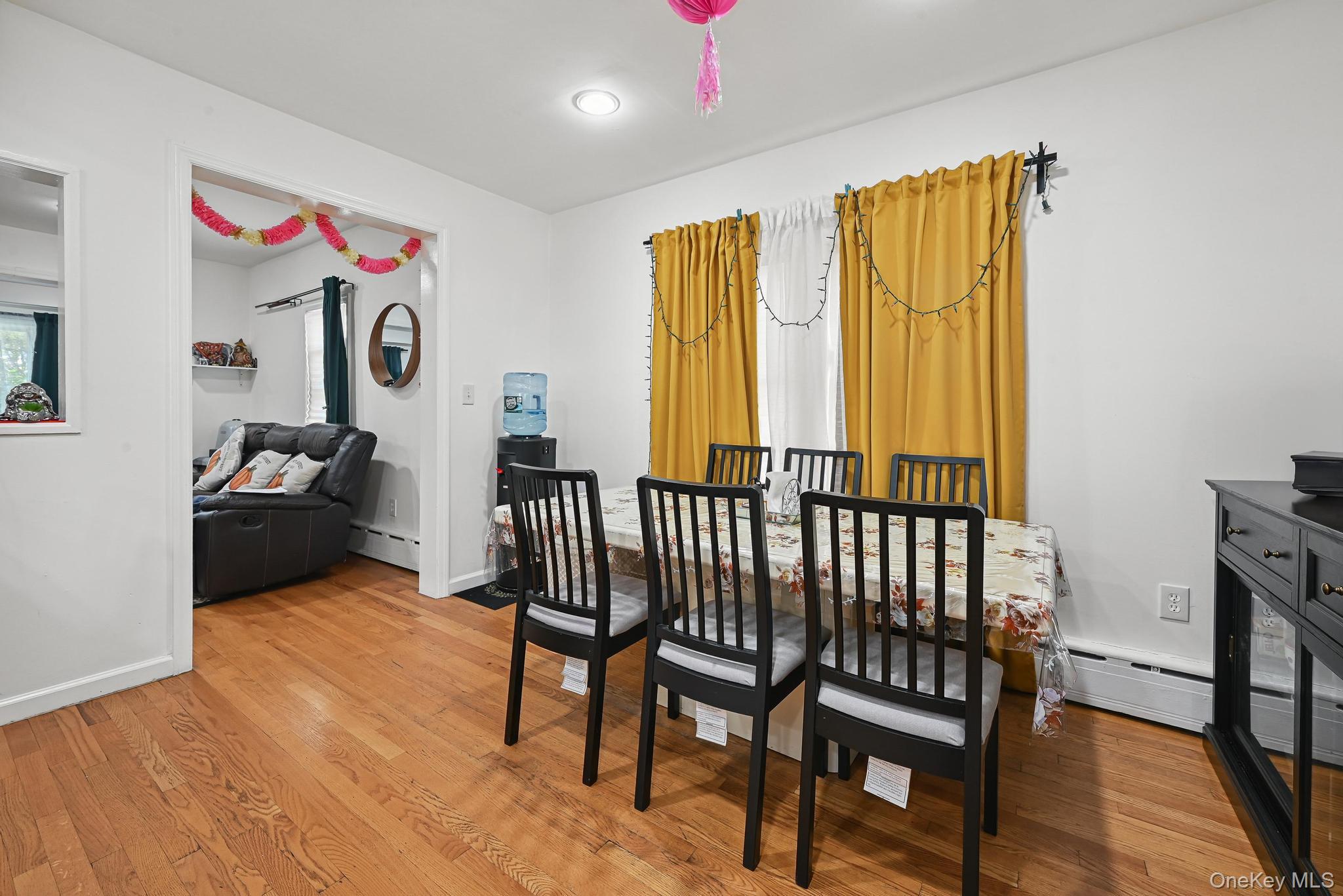 13 Herbert Avenue – For Rent photo 4