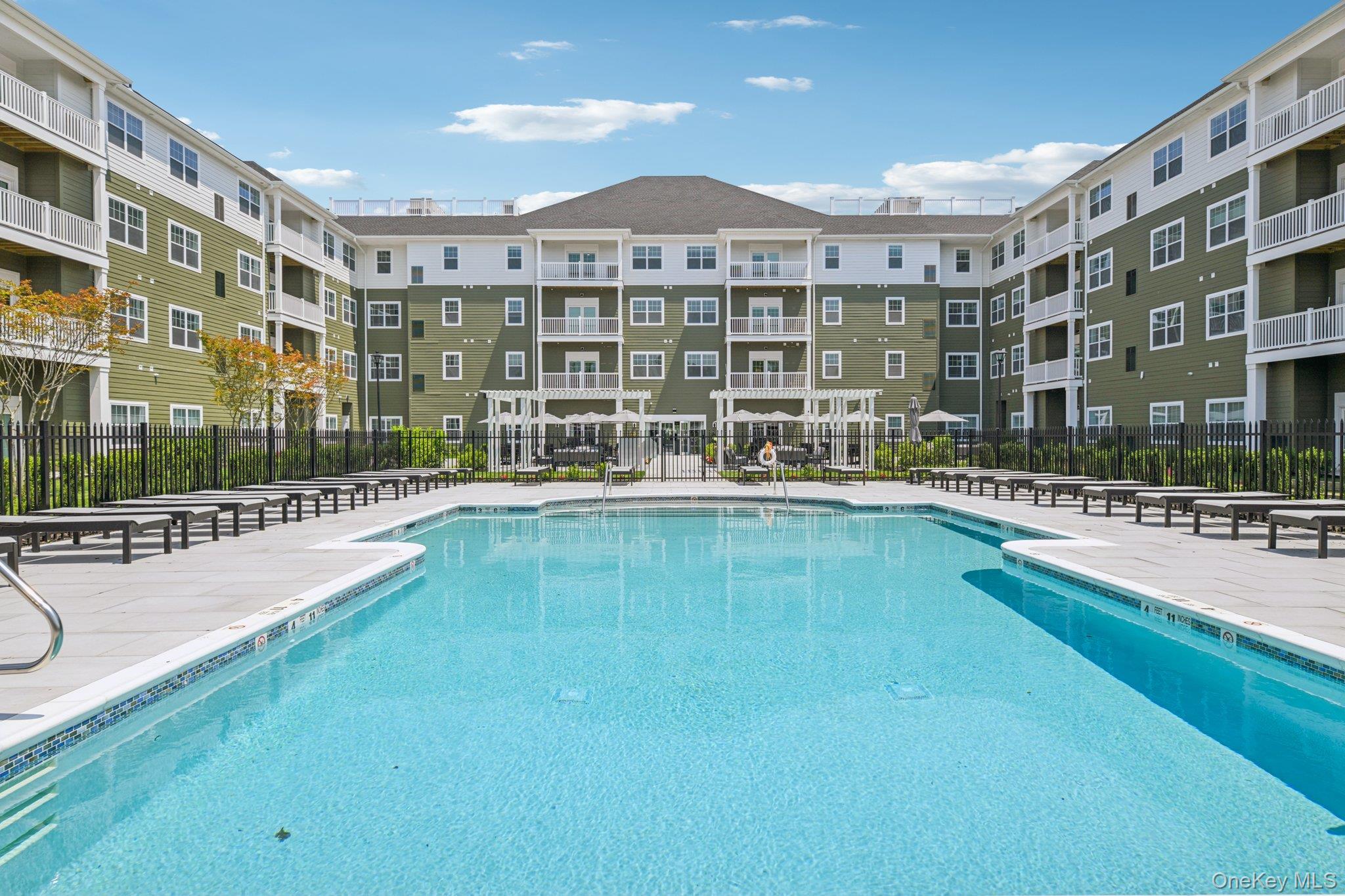 4180 Sunrise Highway – For Rent photo 18
