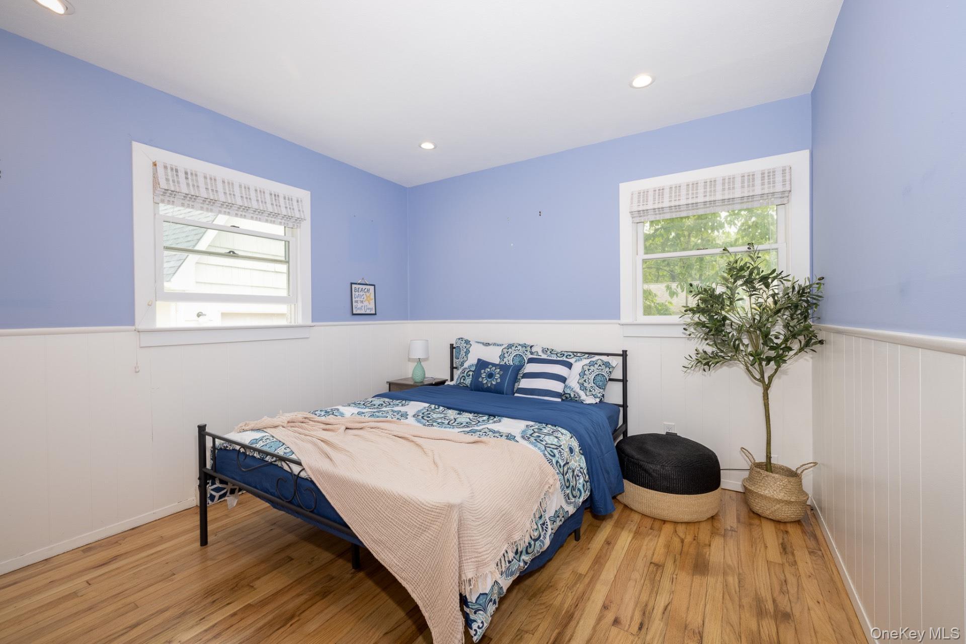 10 Columbine Avenue N – For Rent photo 12