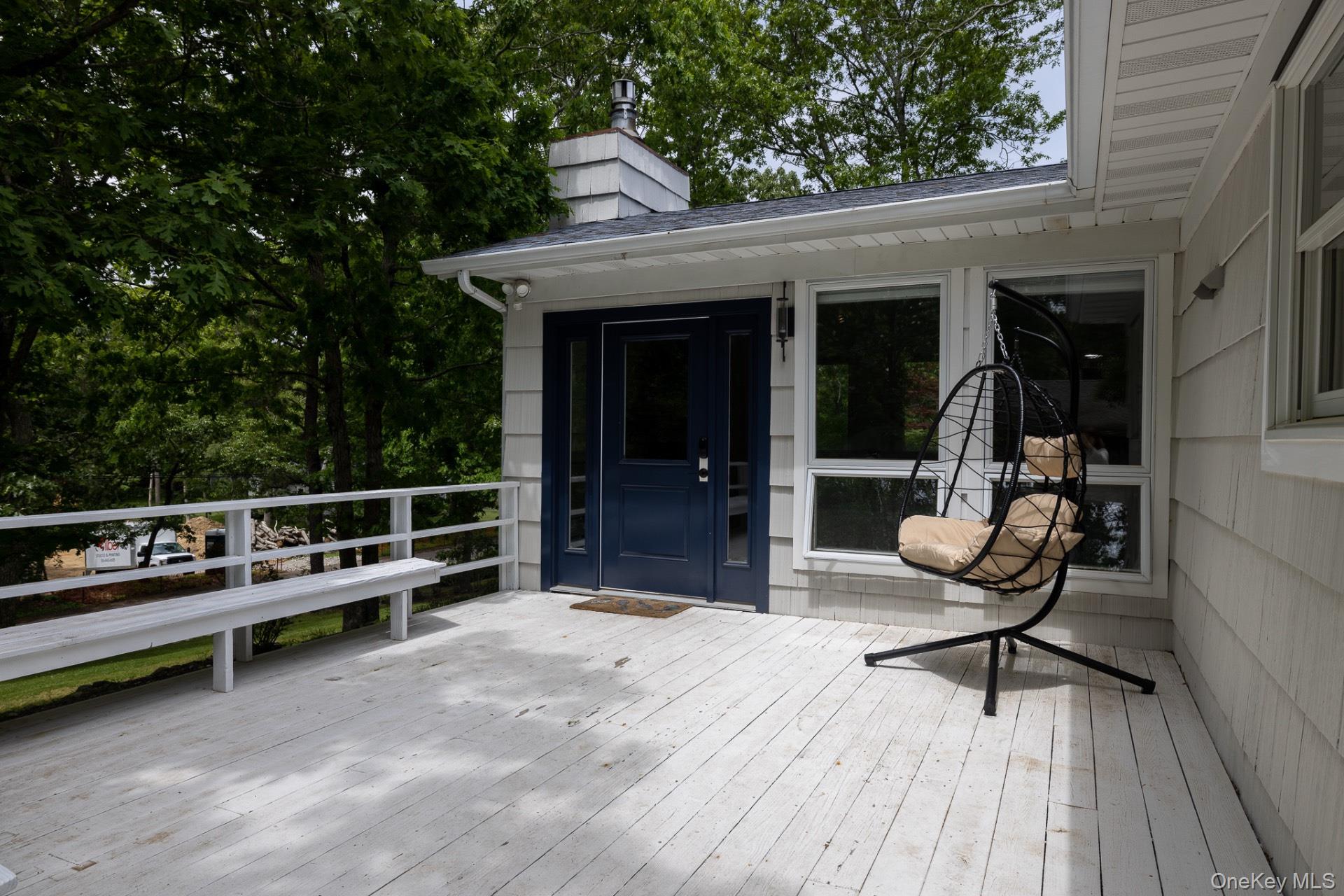 10 Columbine Avenue N – For Rent photo 5