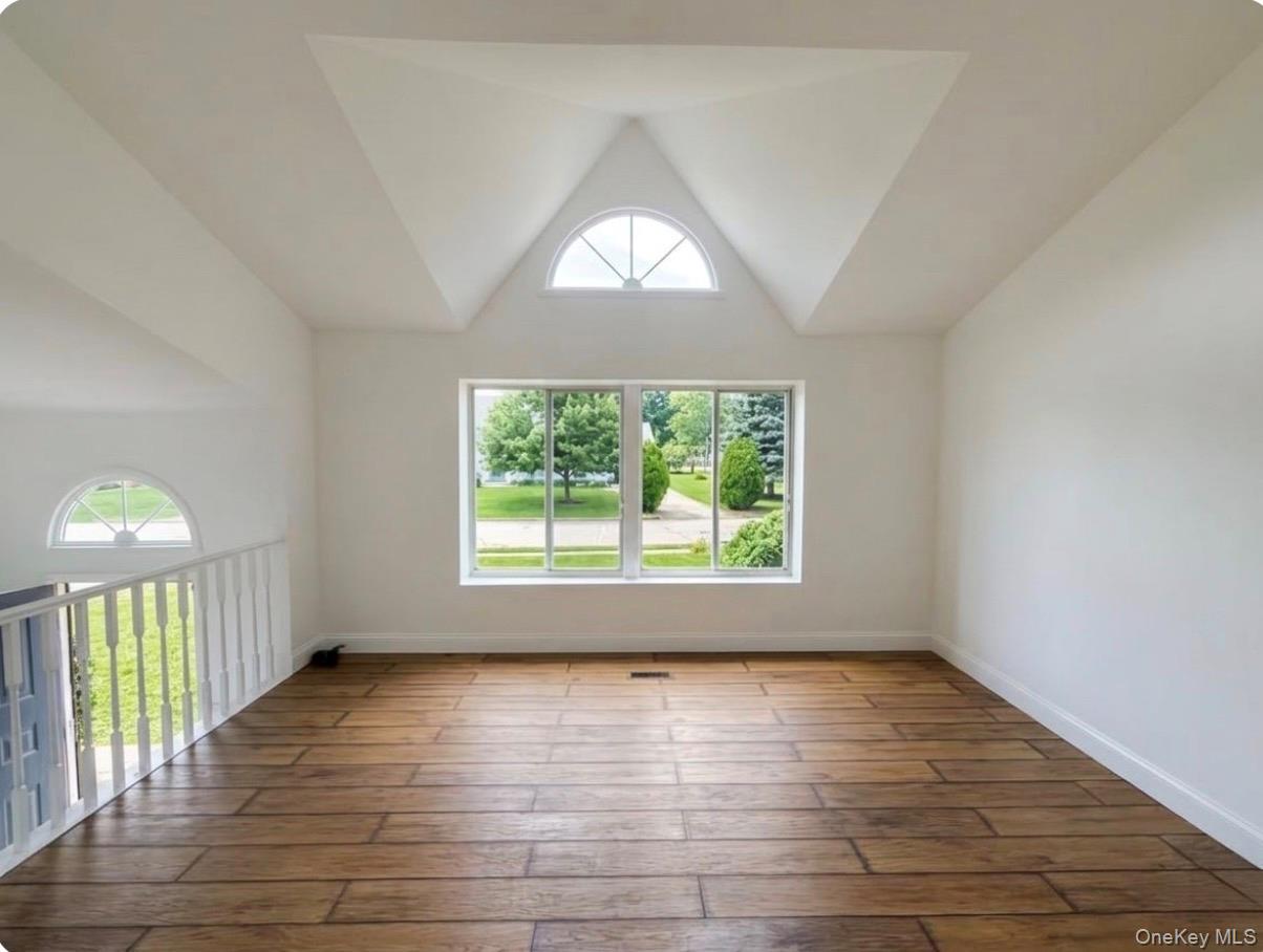 10 Victor Road – For Sale photo 7