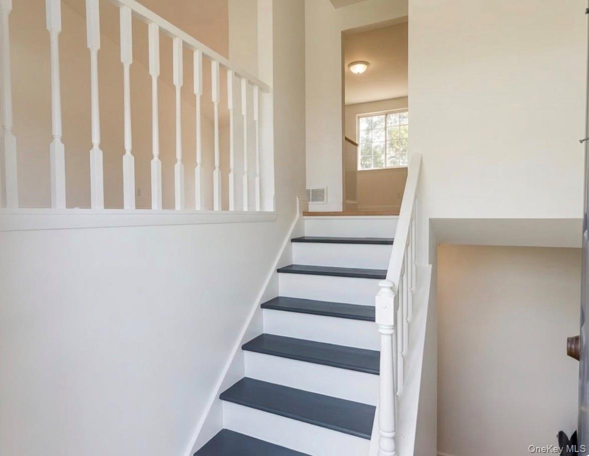 10 Victor Road – For Sale photo 5