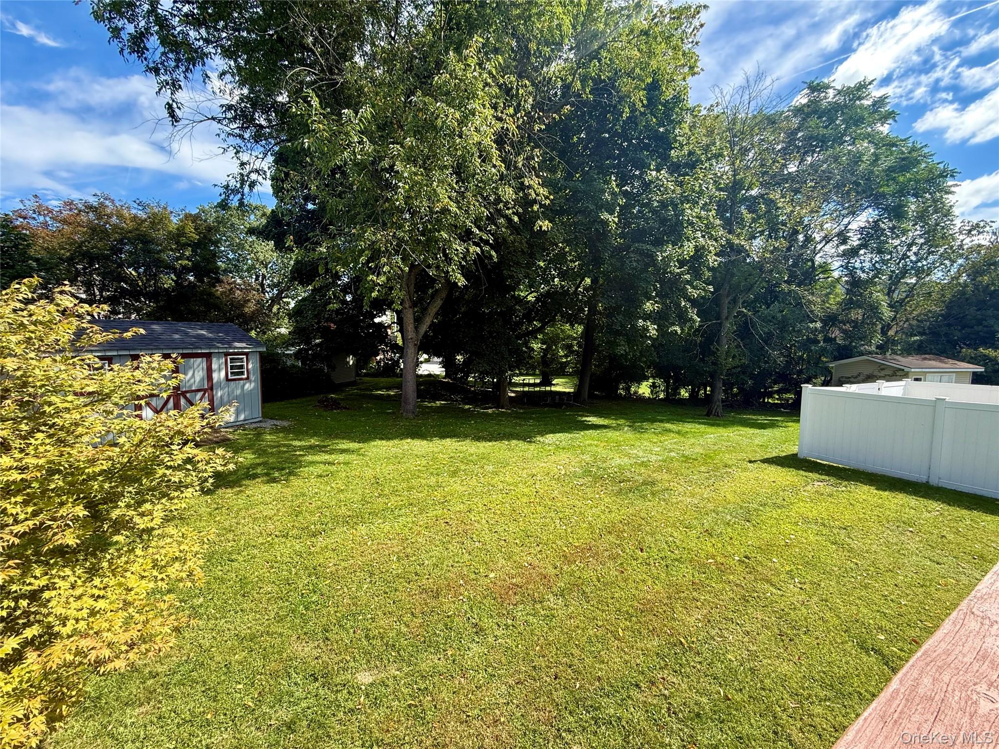 10 Victor Road – For Sale photo 35