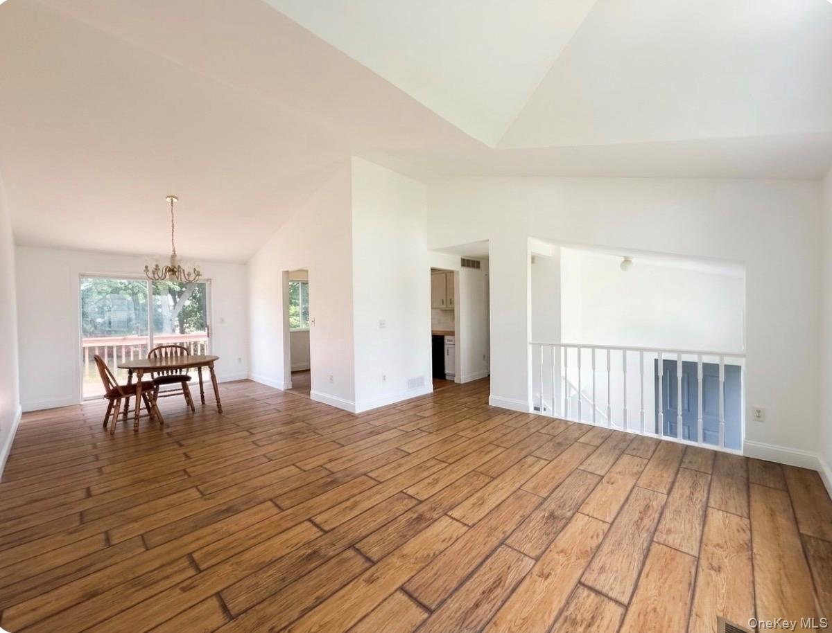 10 Victor Road – For Sale photo 8