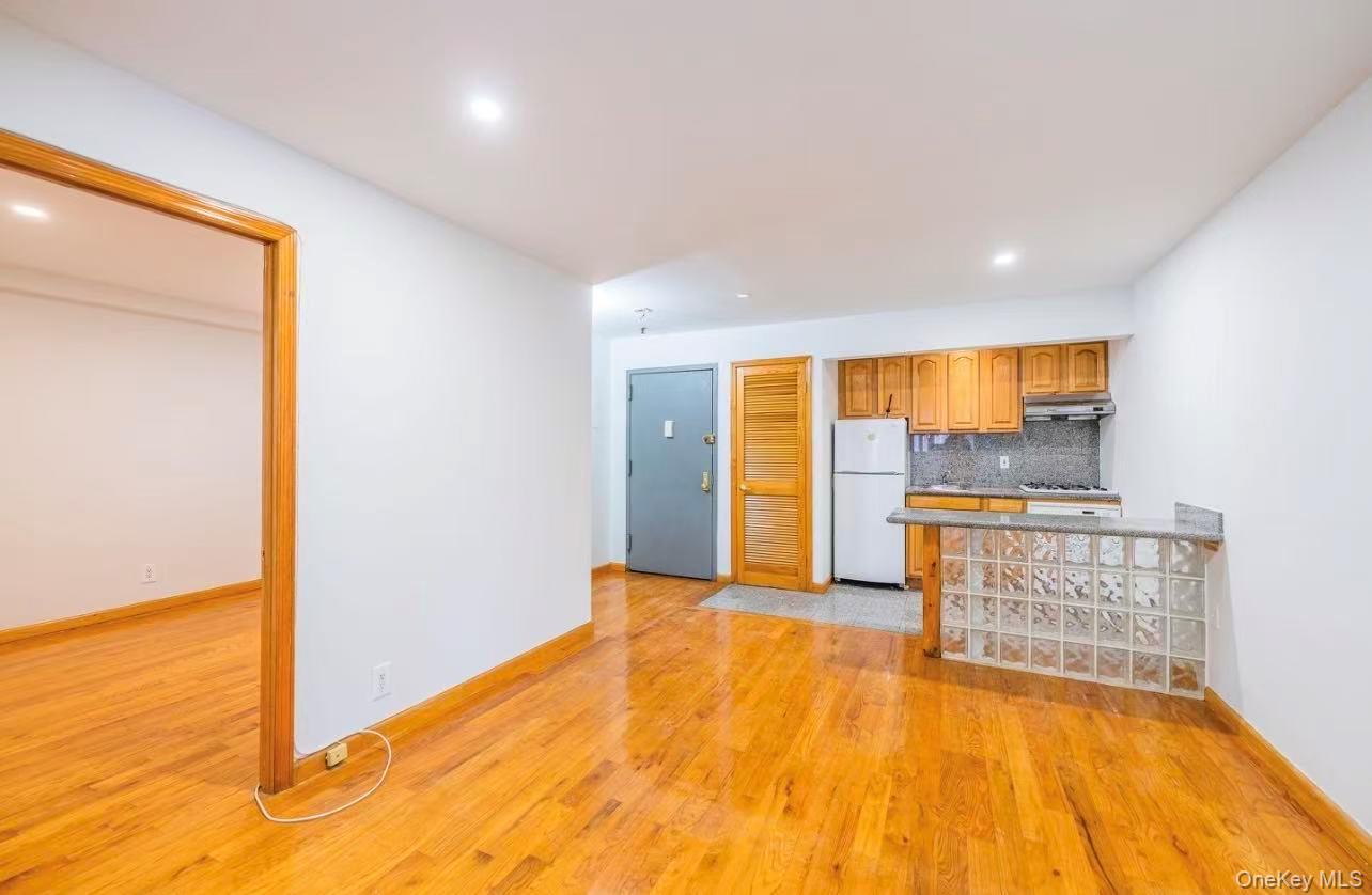 165 Elizabeth Street, Unit 3R photo 12