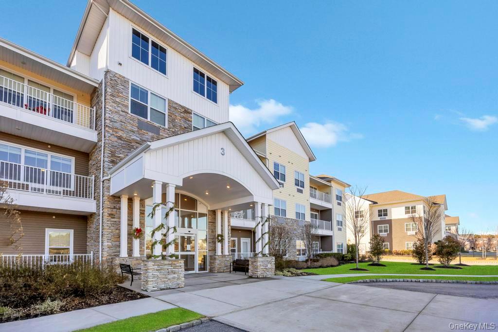 1 Meadows Lane, Unit 5