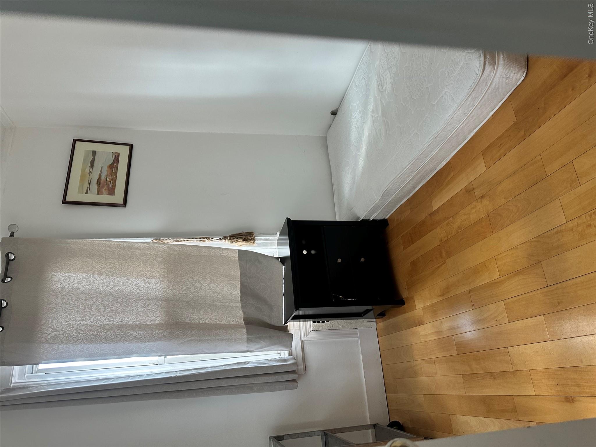 77-02 164 Street – For Sale photo 11
