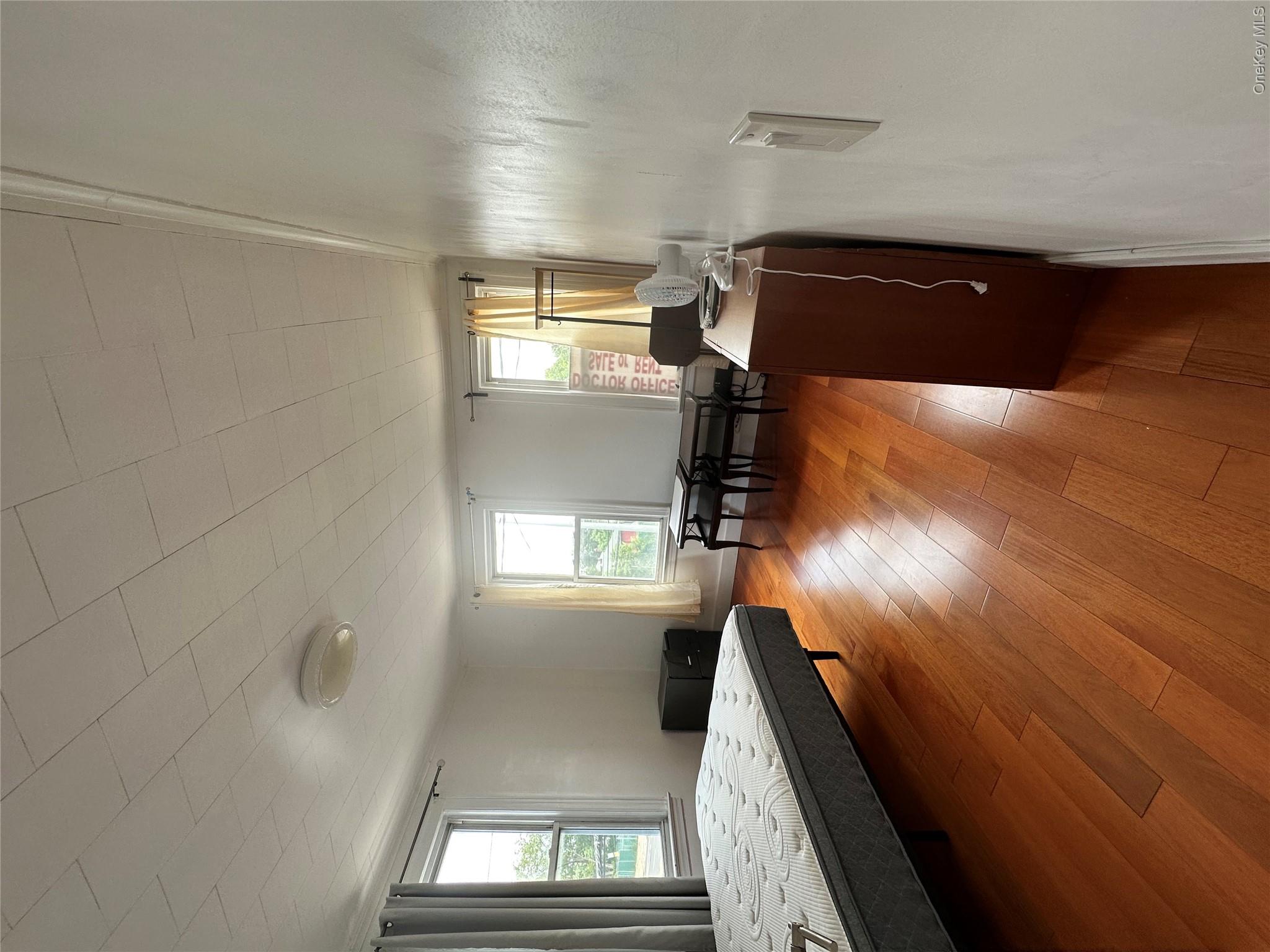 77-02 164 Street – For Sale photo 25