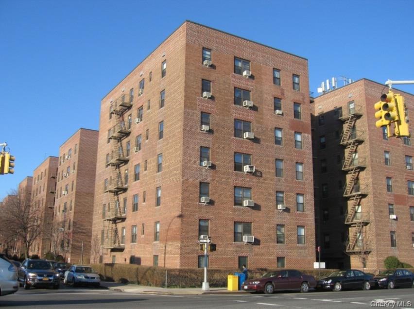 32-42 E 89th Street Street, Unit C301