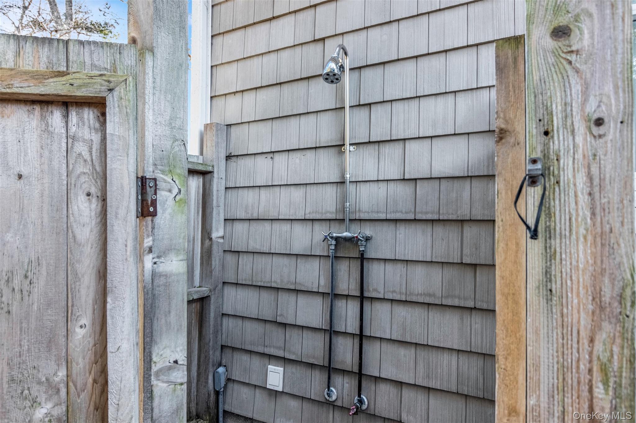 435 Luptons Point Road – For Rent photo 16