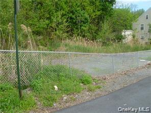 21 Coffey Avenue – For Sale photo 2