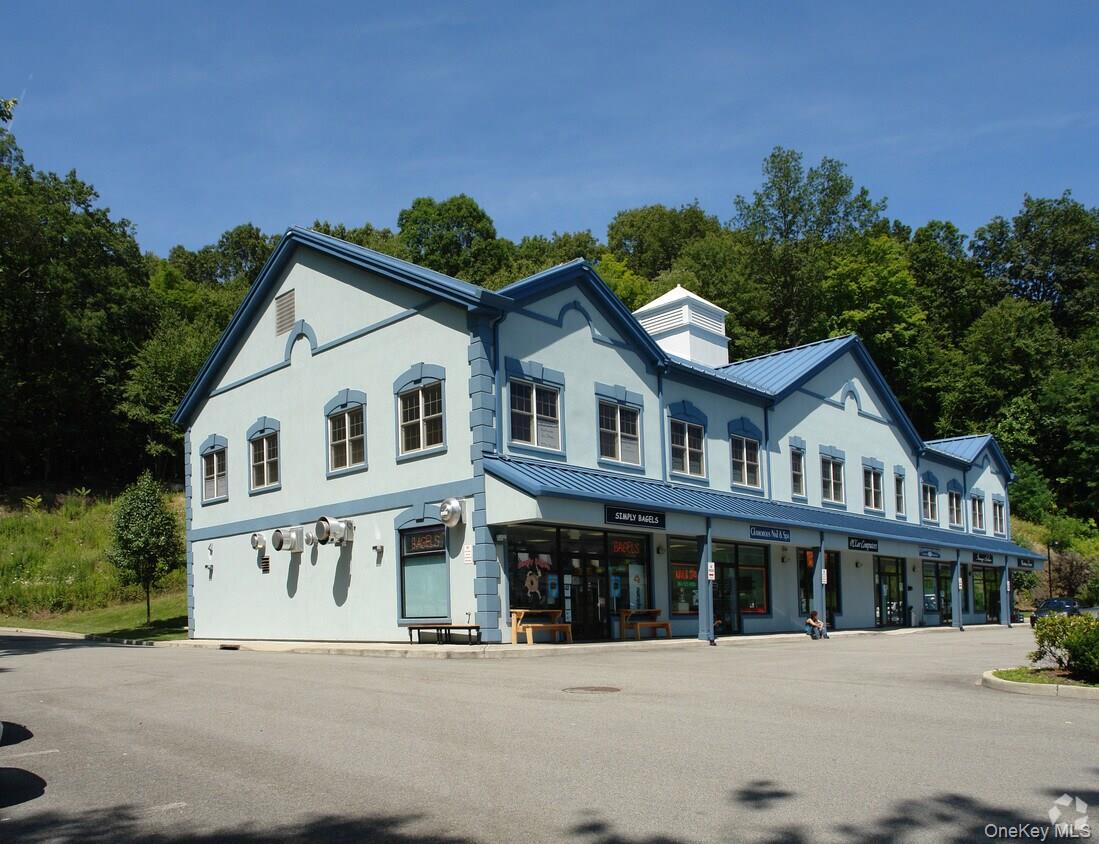 17 Peekskill Hollow Road, Unit 3