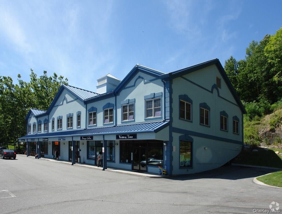 17 Peekskill Hollow Road, Unit 3 photo 3