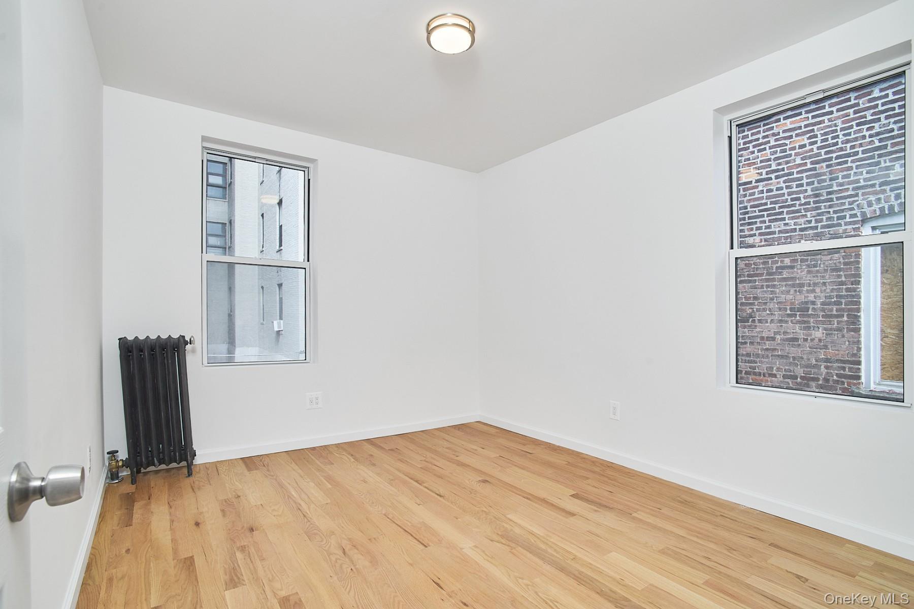 1069 Grant Avenue – For Sale photo 12