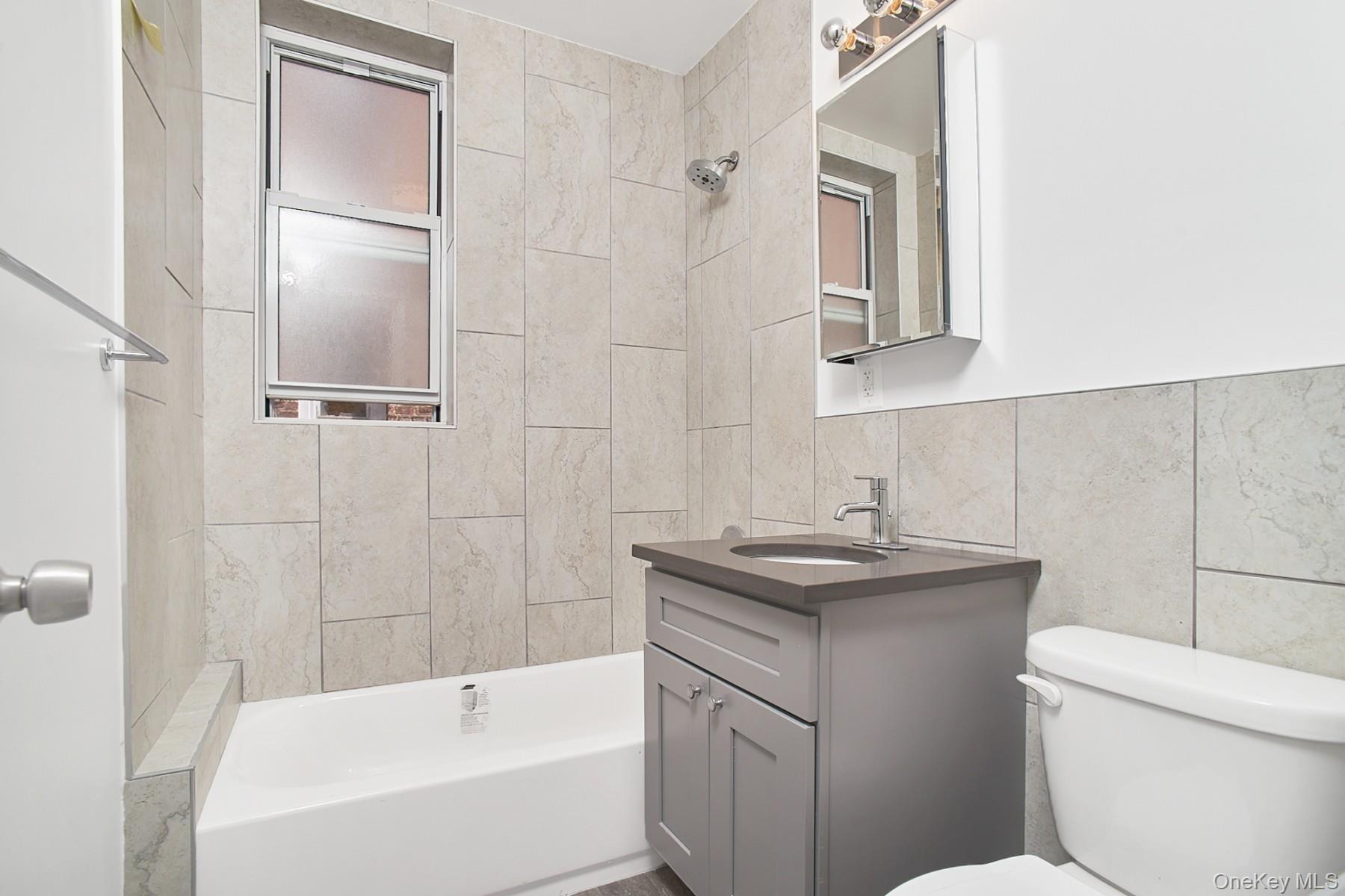 1069 Grant Avenue – For Sale photo 19
