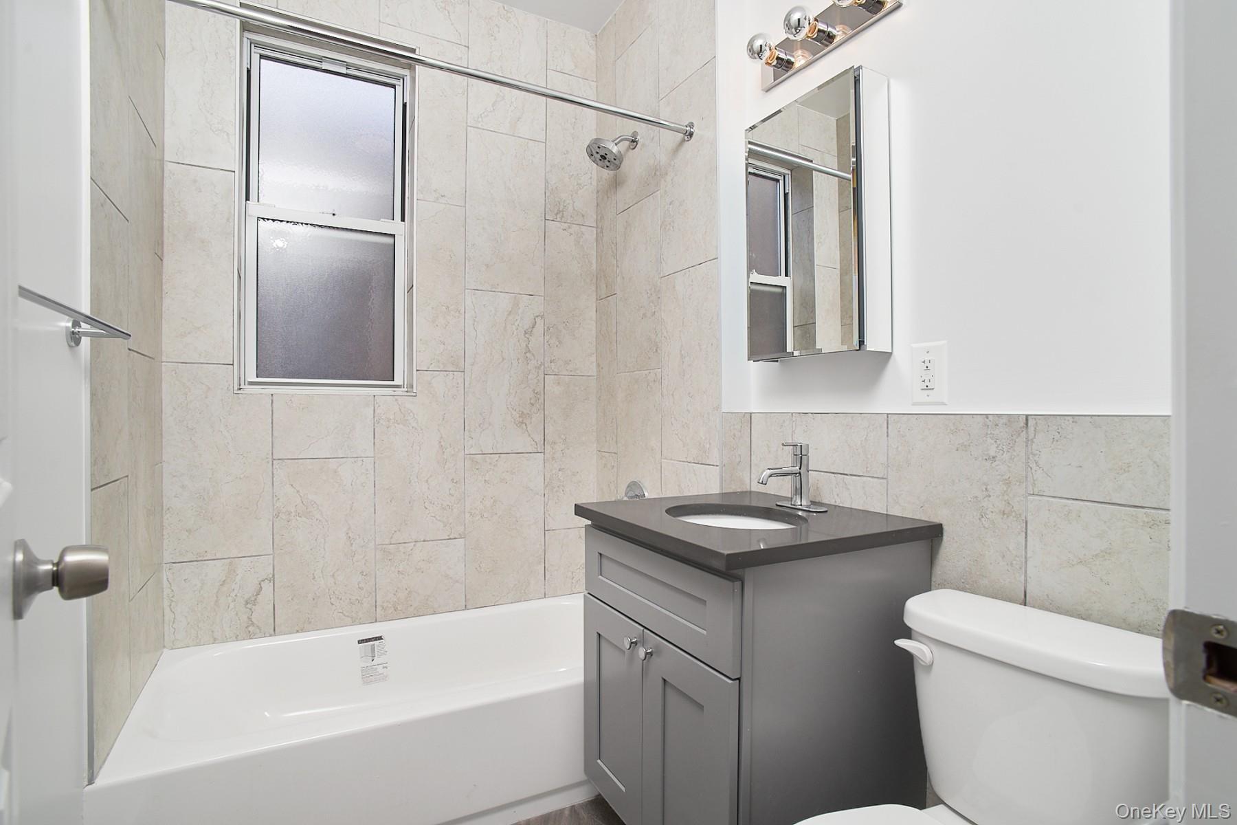 1069 Grant Avenue – For Sale photo 11