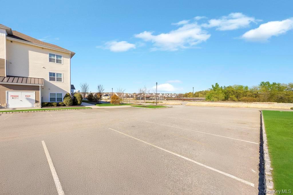 1 Meadows Lane, Unit 14 photo 26